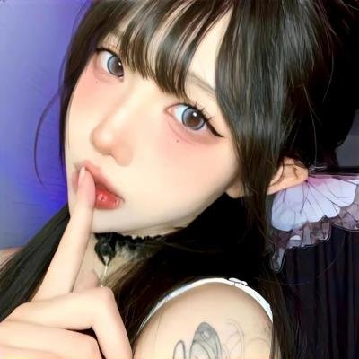天山的红花
